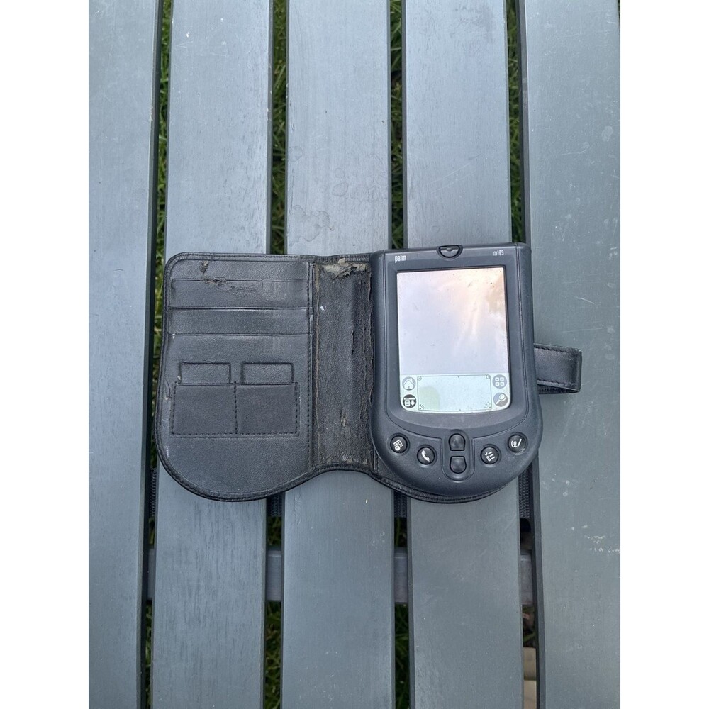 Vintage Palm m105 PDA Handheld Organizer‎ with Leather Case